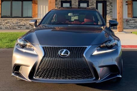 2015 Lexus IS 350 F Sport - Image 2