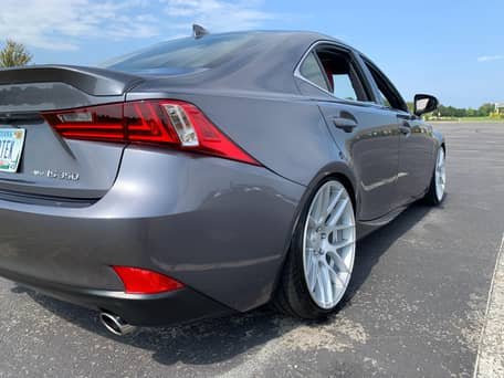 2015 Lexus IS 350 F Sport - Image 10